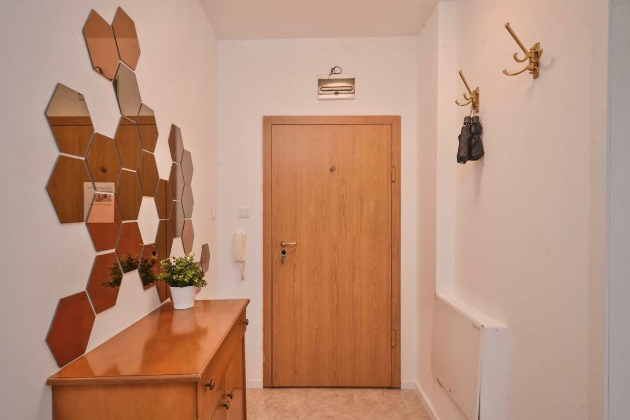 South Park, Vitosha View, 2-Bdr, 2-Bthr Apartment By Flat Mаnager โซเฟีย ภายนอก รูปภาพ