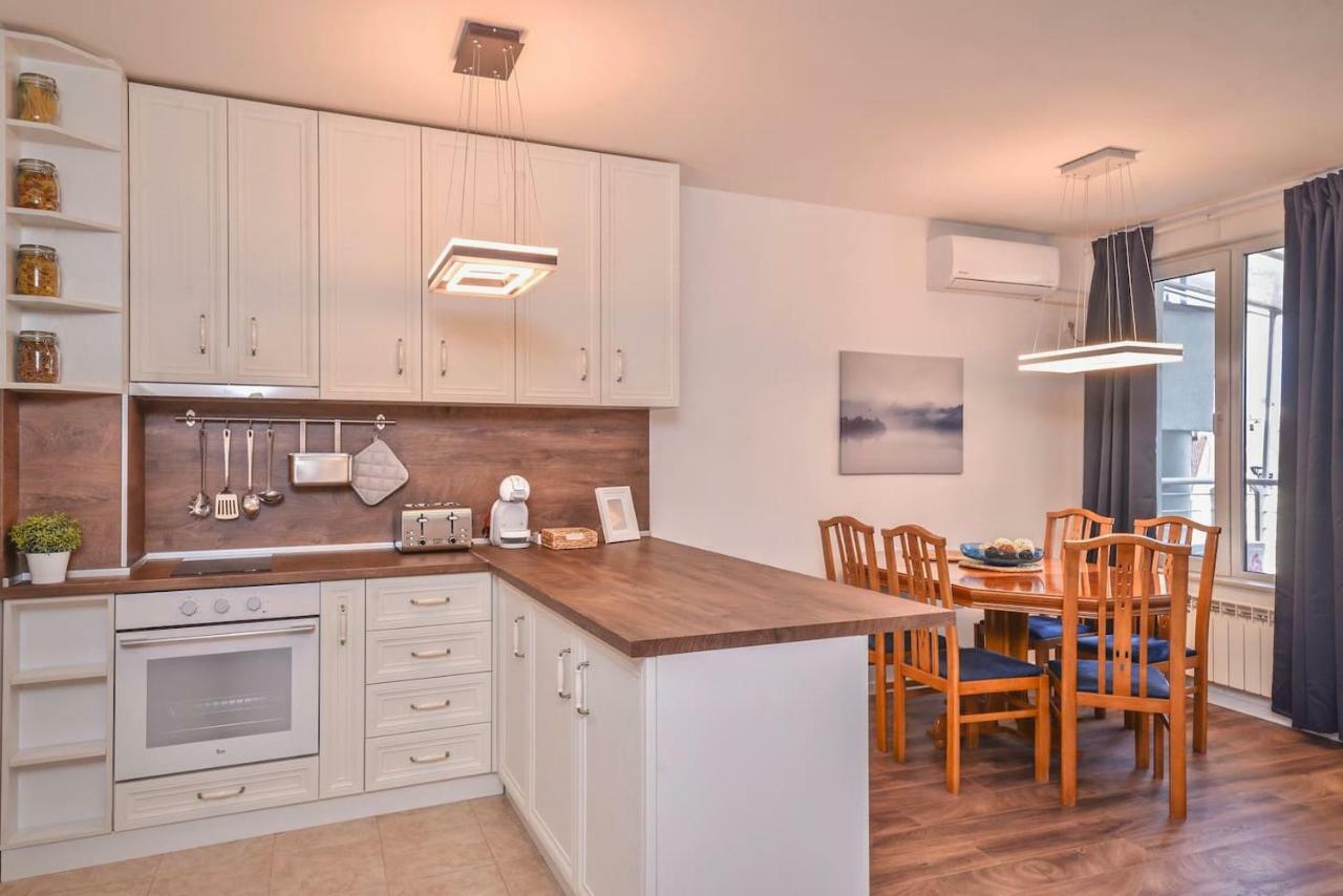 South Park, Vitosha View, 2-Bdr, 2-Bthr Apartment By Flat Mаnager โซเฟีย ภายนอก รูปภาพ